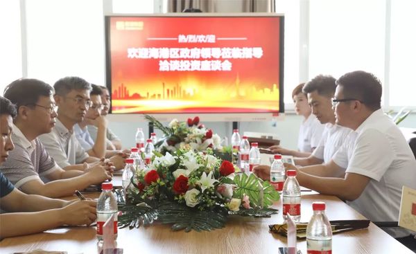 海港區(qū)政府領導蒞臨乾港 海港區(qū)政府領導蒞臨乾港