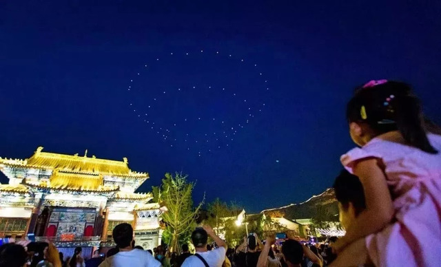 無人機孔明燈 無人機孔明燈