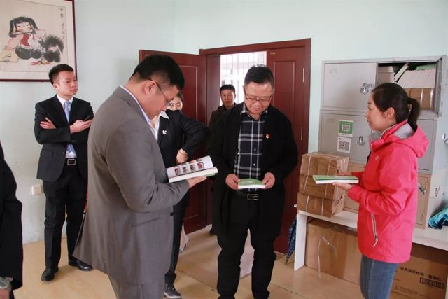 乾港愛(ài)心慈善日 乾港愛(ài)心慈善日