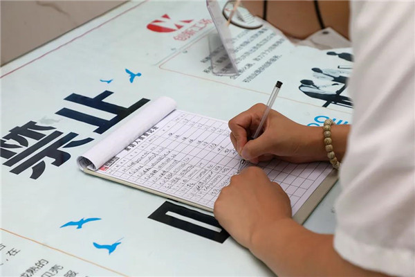 乾港集團,乾港官網(wǎng),乾港網(wǎng)絡(luò),室內(nèi)空氣凈化公司 乾港集團,乾港官網(wǎng),乾港網(wǎng)絡(luò),室內(nèi)空氣凈化公司